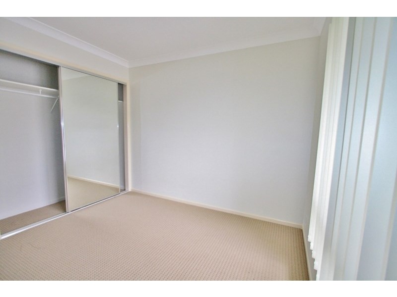 8 Hira Close, Calamvale QLD 4116