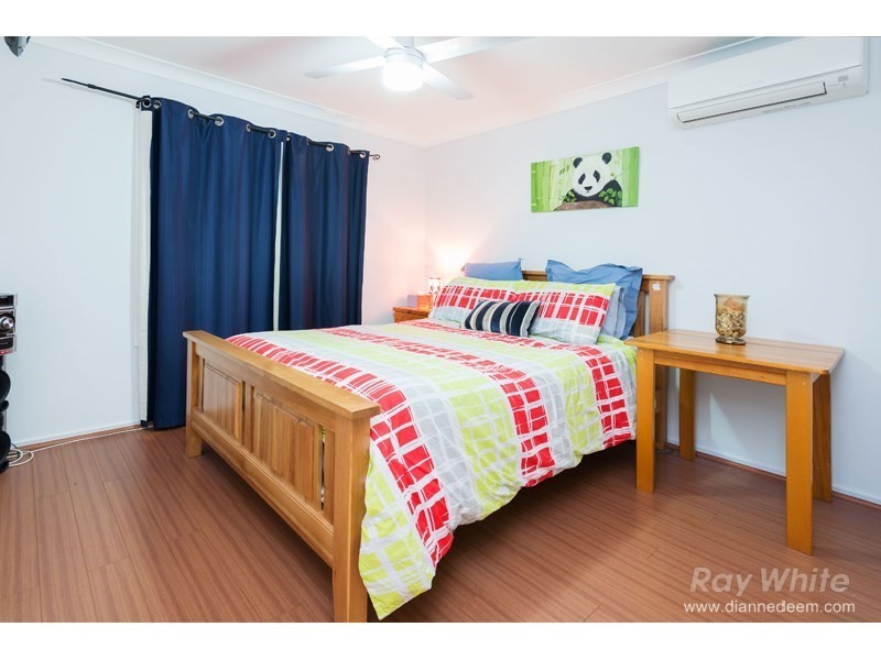 82 Nardie Street, Eight Mile Plains QLD 4113