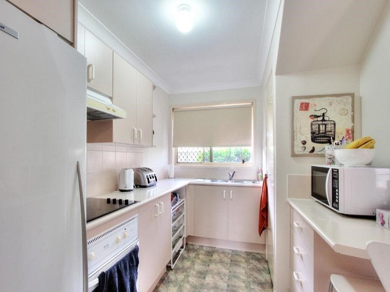 2/18 Daisy Hill Road, Daisy Hill QLD 4127