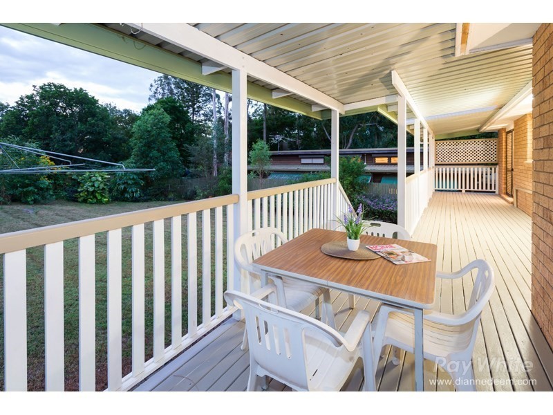 73 Brodie Street, Holland Park West QLD 4121