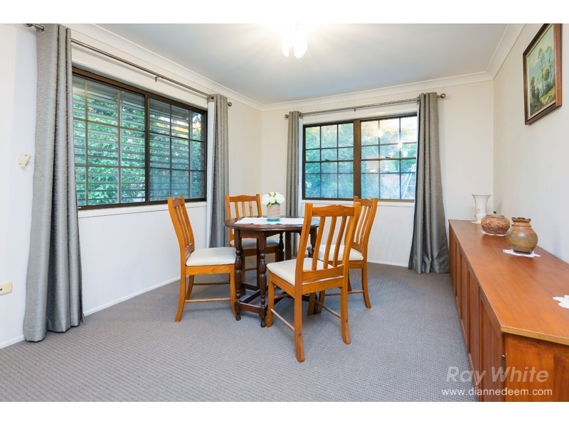 73 Brodie Street, Holland Park West QLD 4121