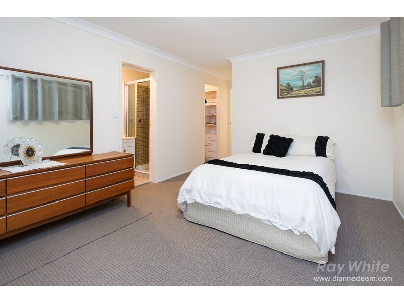 73 Brodie Street, Holland Park West QLD 4121