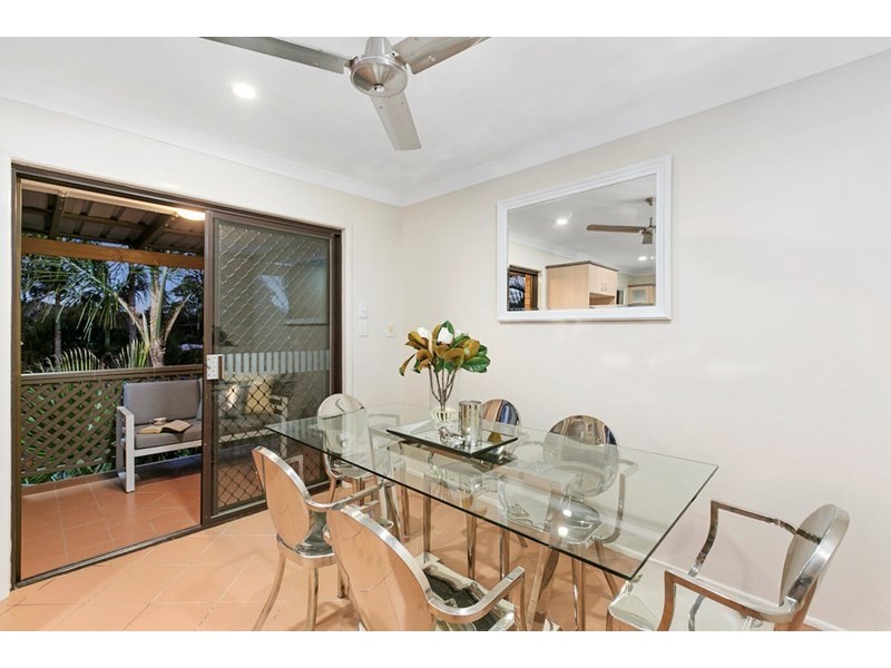 111 Crewe Street, Mount Gravatt East QLD 4122