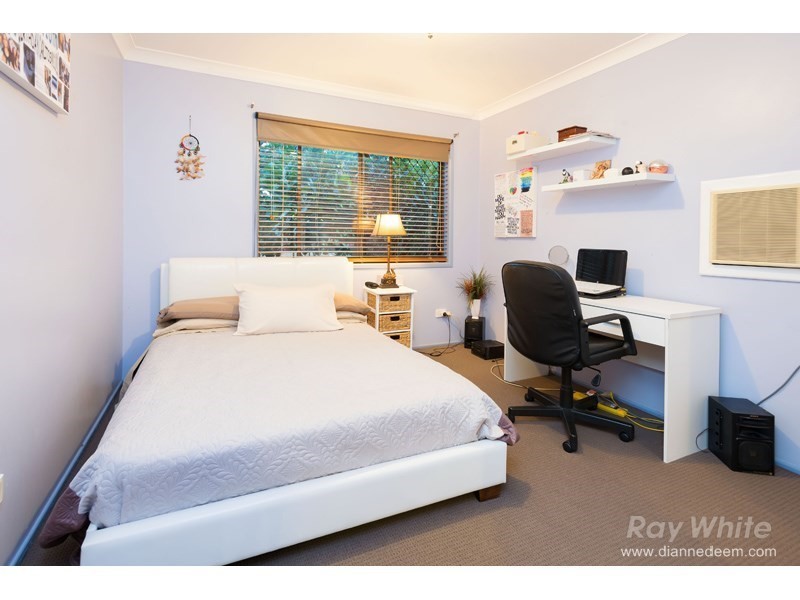 11 Cranberry Street, Eight Mile Plains QLD 4113