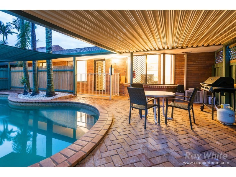 1 Narmar Court, Eight Mile Plains QLD 4113