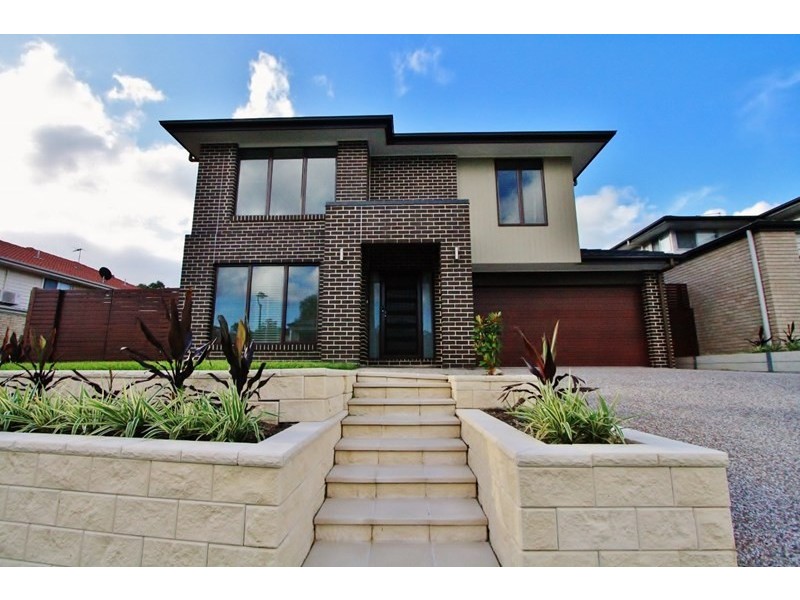 15 Mizen Place, Holland Park West QLD 4121