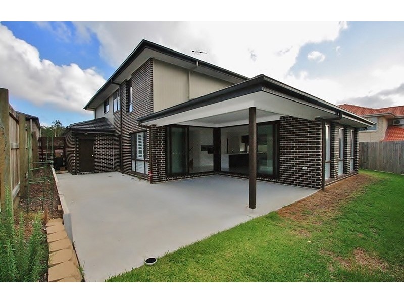 15 Mizen Place, Holland Park West QLD 4121