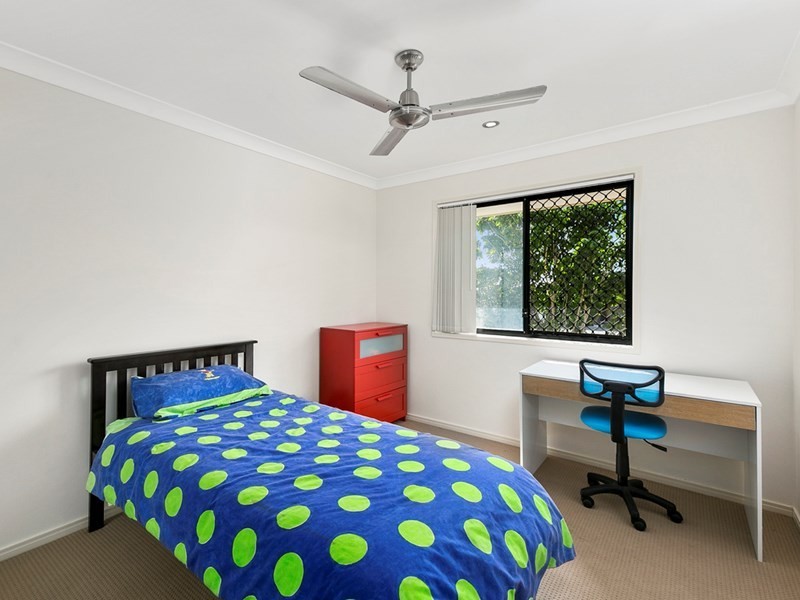 1/1 Lois Place, Redland Bay QLD 4165