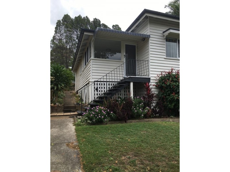 42 Abbotsleigh Street, Holland Park QLD 4121