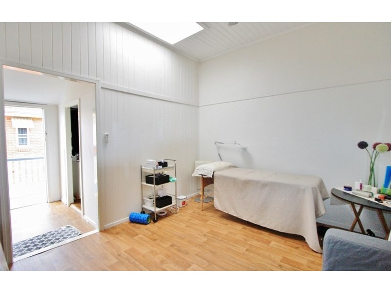 2/16 Herbert Street, Annerley QLD 4103