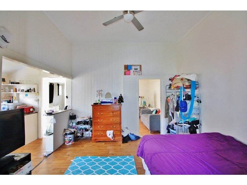 2/16 Herbert Street, Annerley QLD 4103