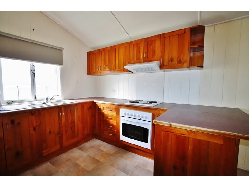 15 Hamel Road, Holland Park West QLD 4121