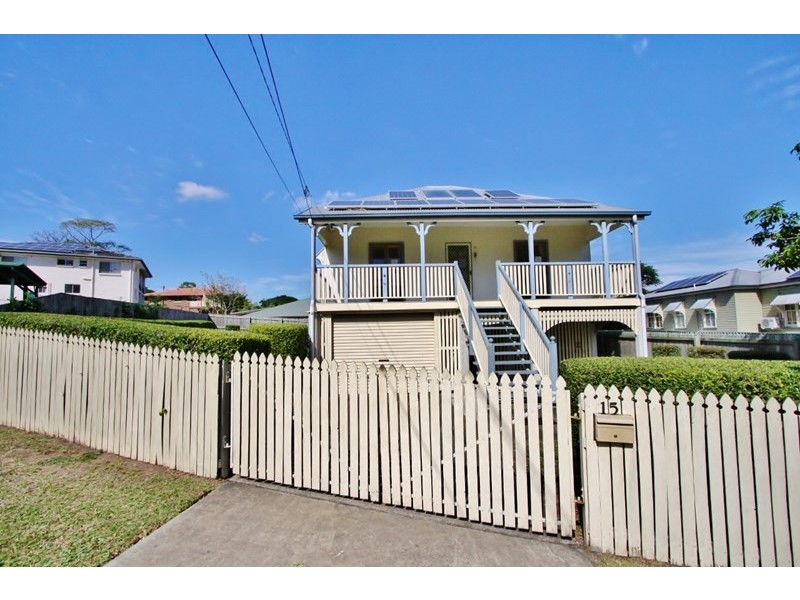 15 Hamel Road, Holland Park West QLD 4121