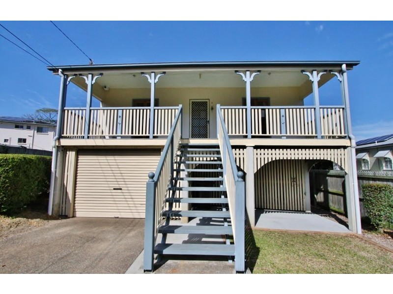 15 Hamel Road, Holland Park West QLD 4121