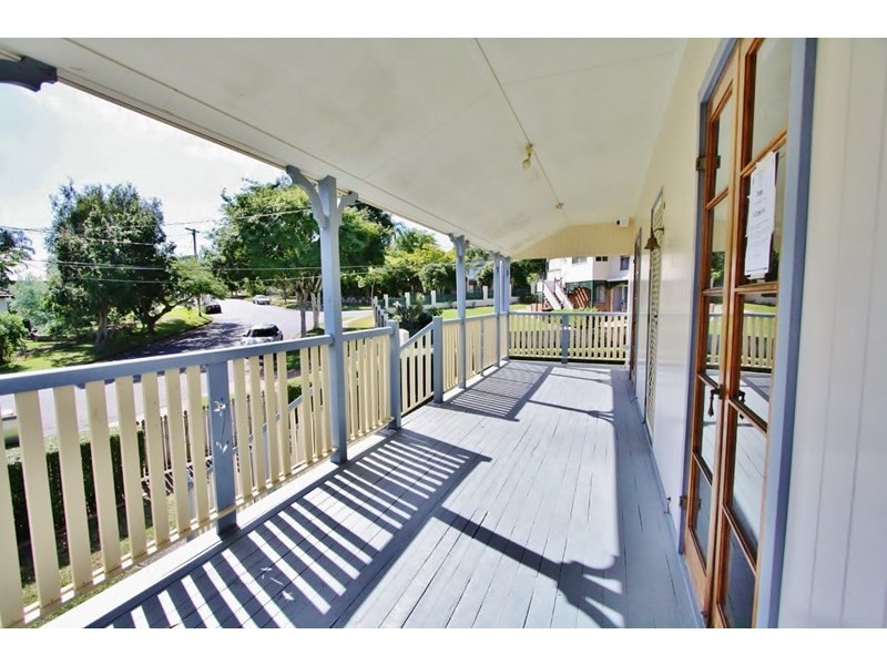 15 Hamel Road, Holland Park West QLD 4121