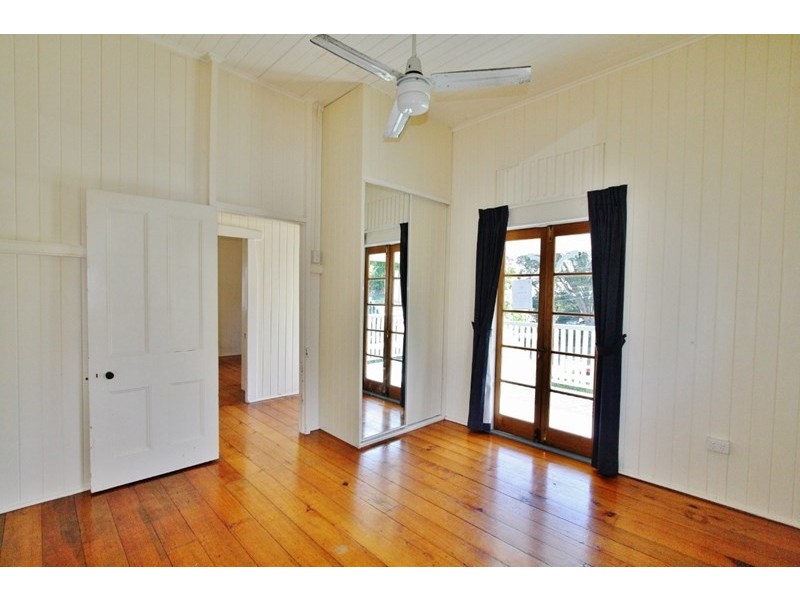 15 Hamel Road, Holland Park West QLD 4121