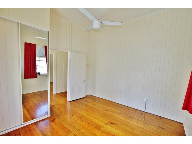 15 Hamel Road, Holland Park West QLD 4121