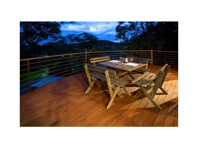 24 Flynn Street, Holland Park West QLD 4121