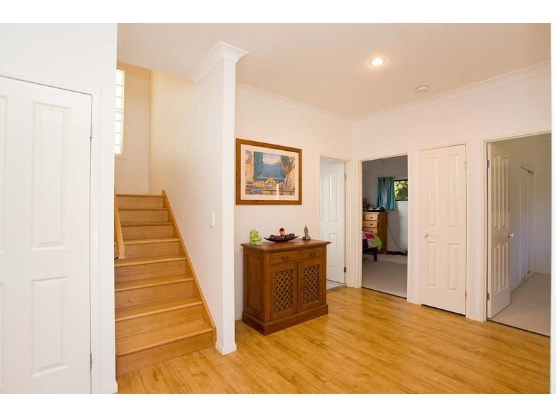 5 Pond Street, Mount Gravatt East QLD 4122