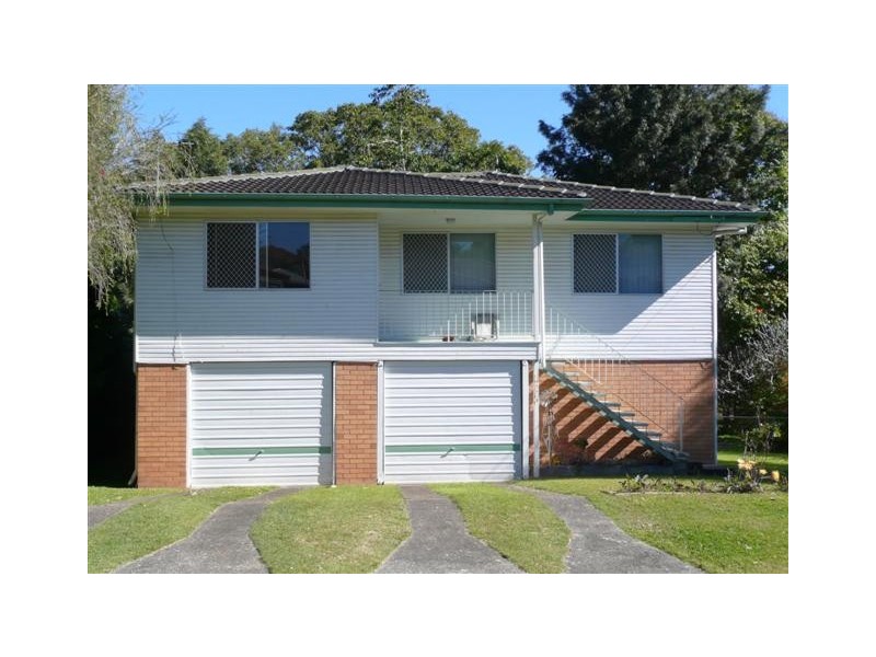 8 Joachim Street, Holland Park West QLD 4121