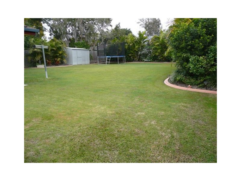 12 Winthrop Street, Wishart QLD 4122