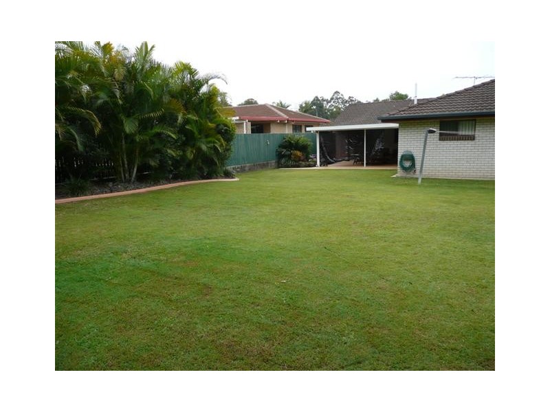 12 Winthrop Street, Wishart QLD 4122