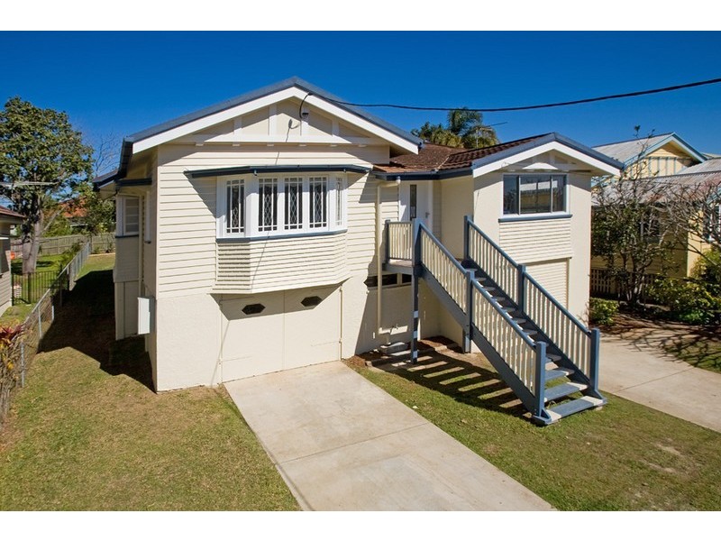 15 Lamette Street, Holland Park QLD 4121