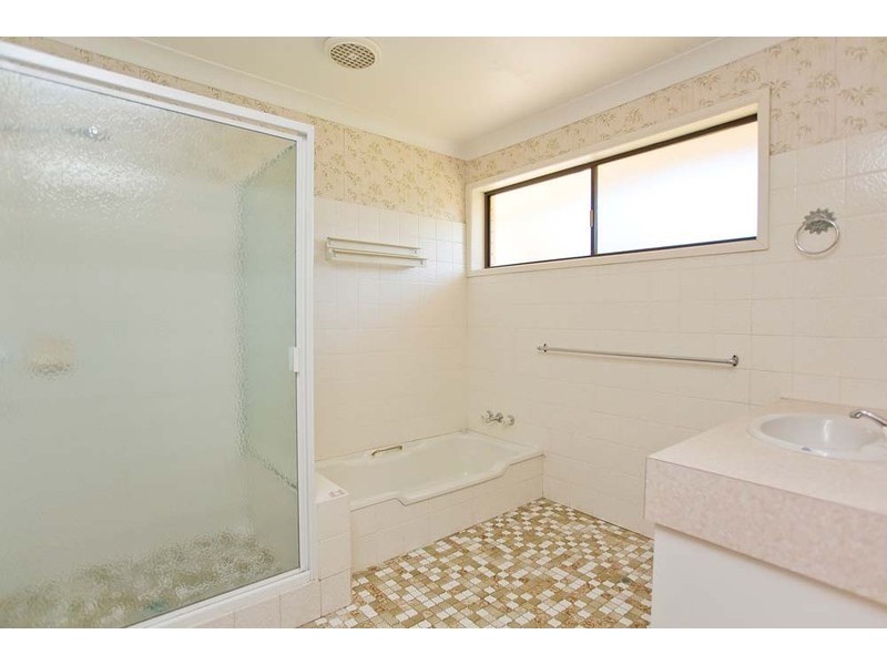 20 Azanian Street, Upper Mount Gravatt QLD 4122