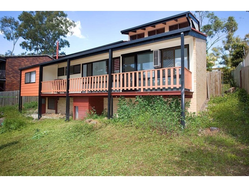 4 Algona Street, Holland Park West QLD 4121