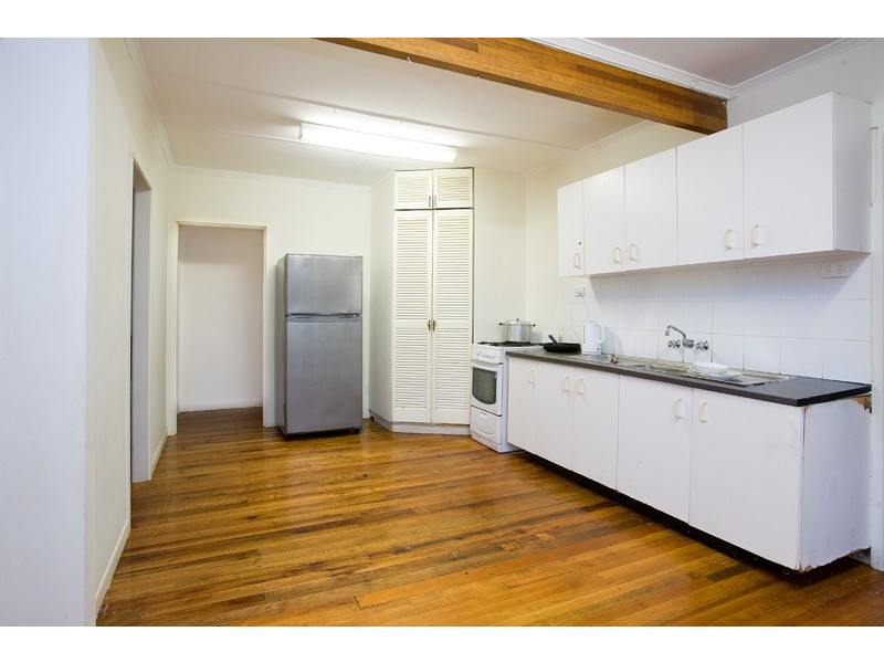 11 Cosker Street, Annerley QLD 4103