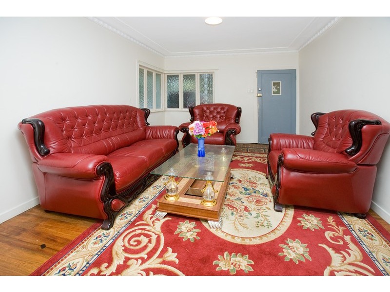 11 Cosker Street, Annerley QLD 4103