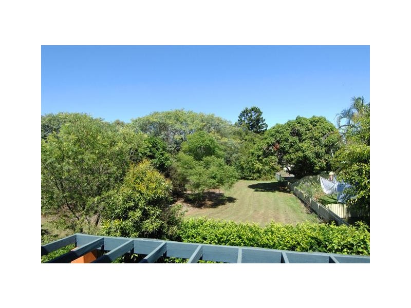 4/87 Victoria Terrace, Greenslopes QLD 4120