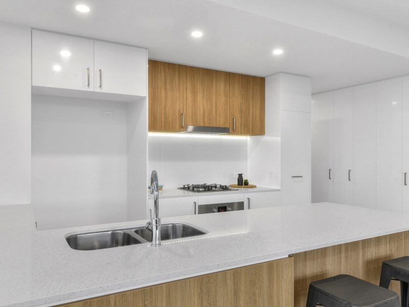 54 Lincoln Street, Greenslopes QLD 4120