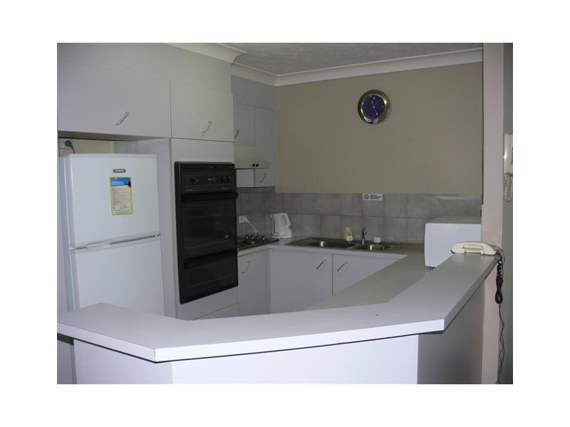 6/42 Beach Parade, Surfers Paradise QLD 4217