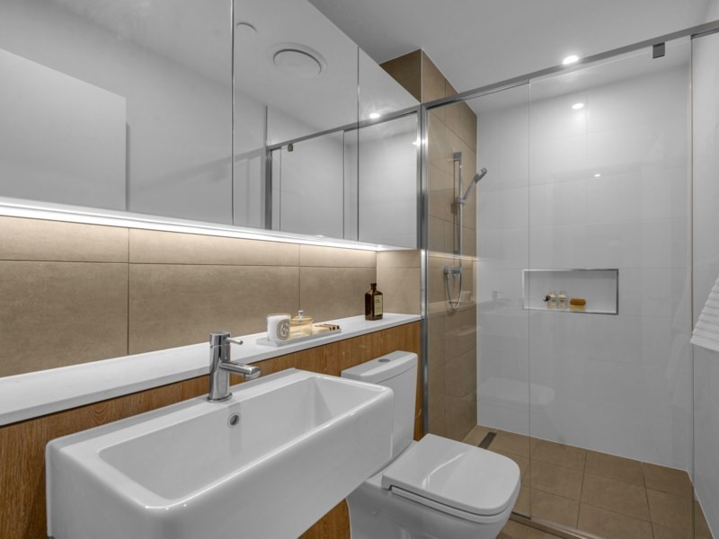 1007/109 Melbourne Street, South Brisbane QLD 4101