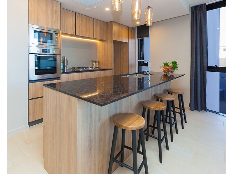 501/27 Commercial Road, Newstead QLD 4006