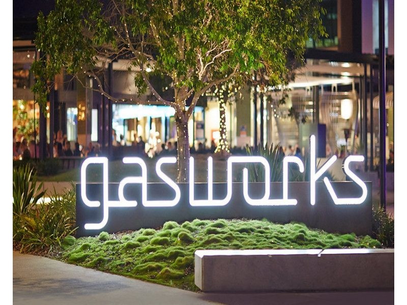 308/27 Commercial Road, Newstead QLD 4006