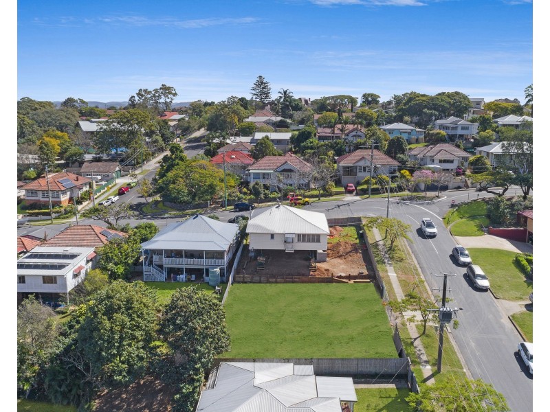 1 Rita Street, Holland Park QLD 4121