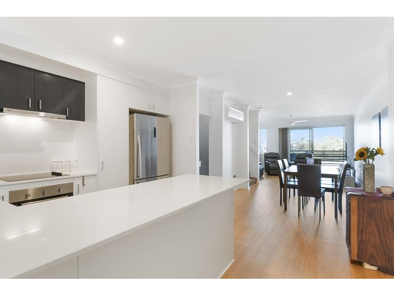 40/30 Taylor Place, Mackenzie QLD 4156