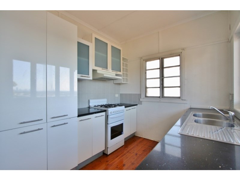 56 Bracken Street, Moorooka QLD 4105