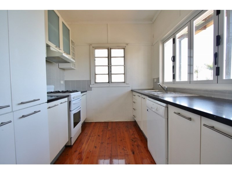 56 Bracken Street, Moorooka QLD 4105