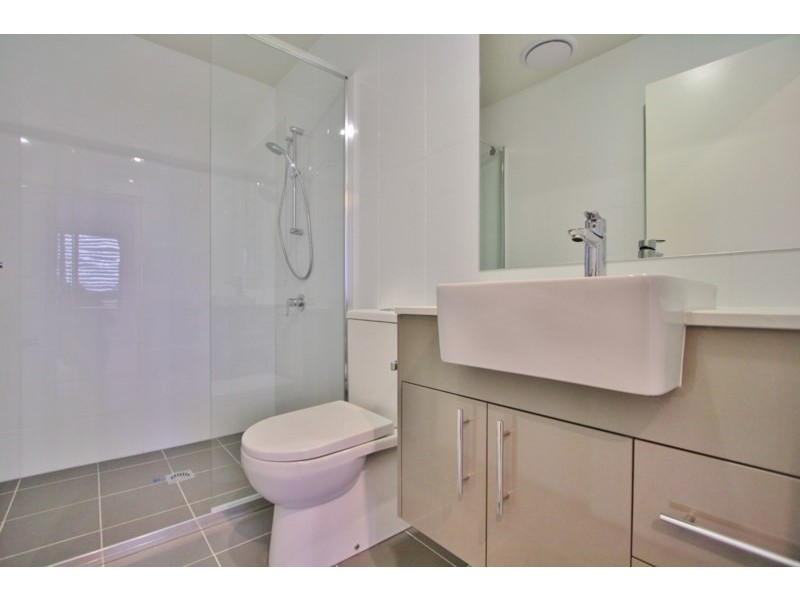 38/908 Logan Road, Holland Park QLD 4121