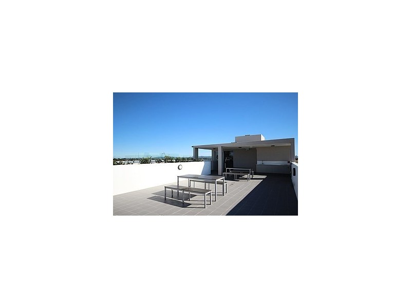 38/908 Logan Road, Holland Park QLD 4121