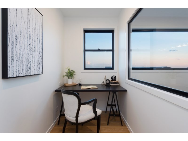 82 Ridgeview Street, Carindale QLD 4152