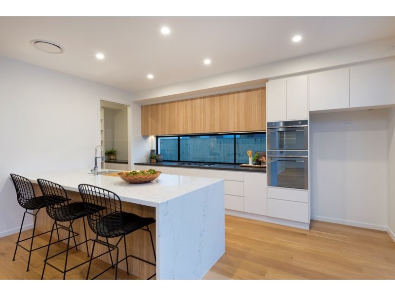 82 Ridgeview Street, Carindale QLD 4152