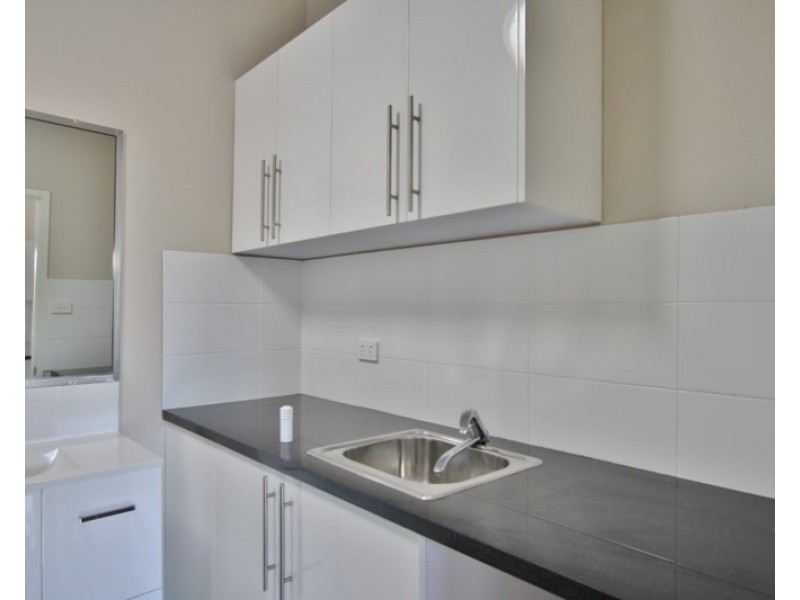 1/1105 Logan Road, Holland Park West QLD 4121