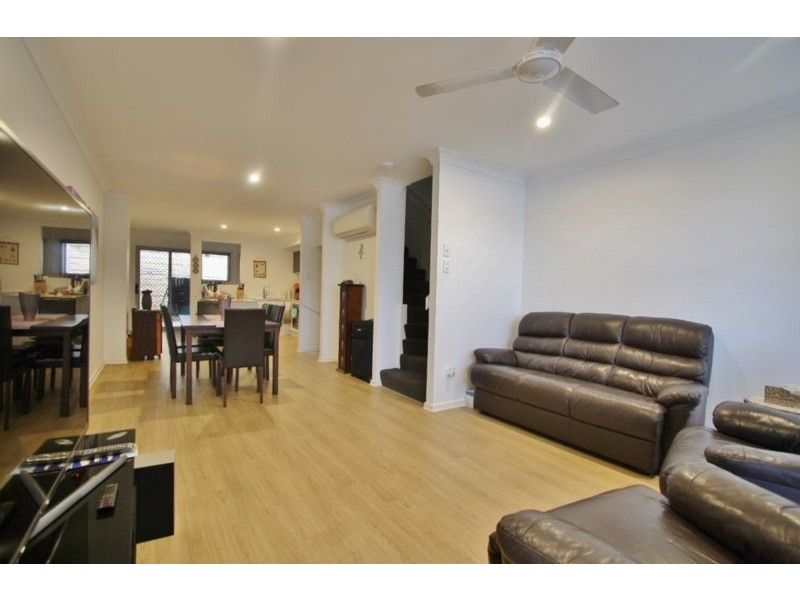 40/30 Taylor Place, Mackenzie QLD 4156