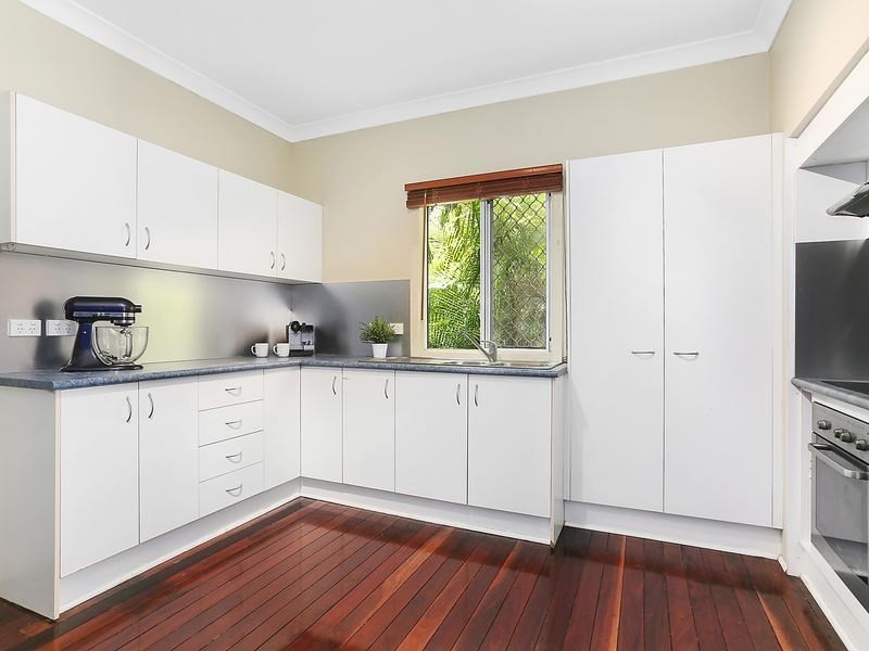 27 Church Road, Zillmere QLD 4034