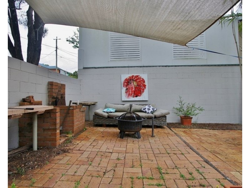 62 Dunrod Street, Holland Park West QLD 4121