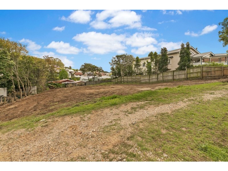 103 Henry Street, Greenslopes QLD 4120